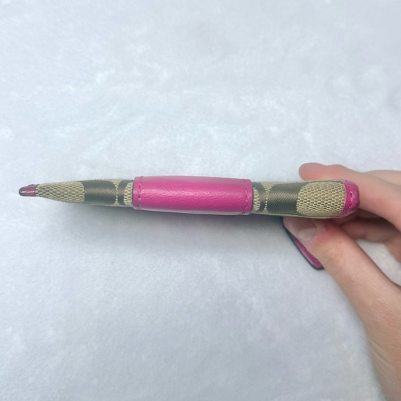 DNB - Picture 4 of 6